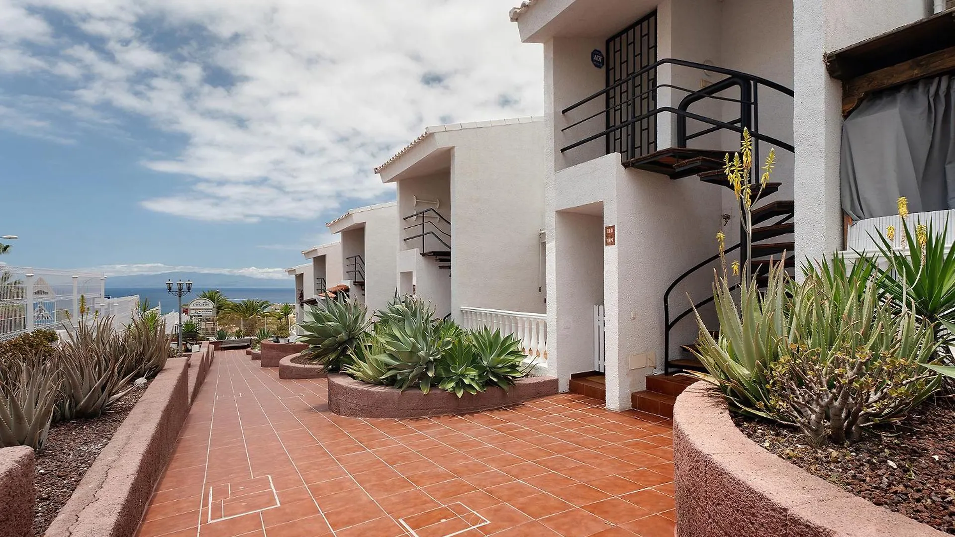 Torviscas Alta Vista Apartment Costa Adeje  0*, Costa Adeje (Tenerife) Spain